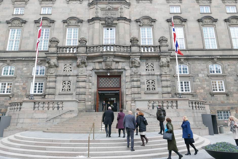 Flagg Folketinget