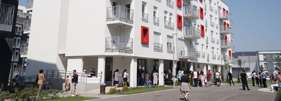 Novoizgradjena zgrada u Ovći - Photo:Foto: Komesarijat za izbeglice Republike Srbije