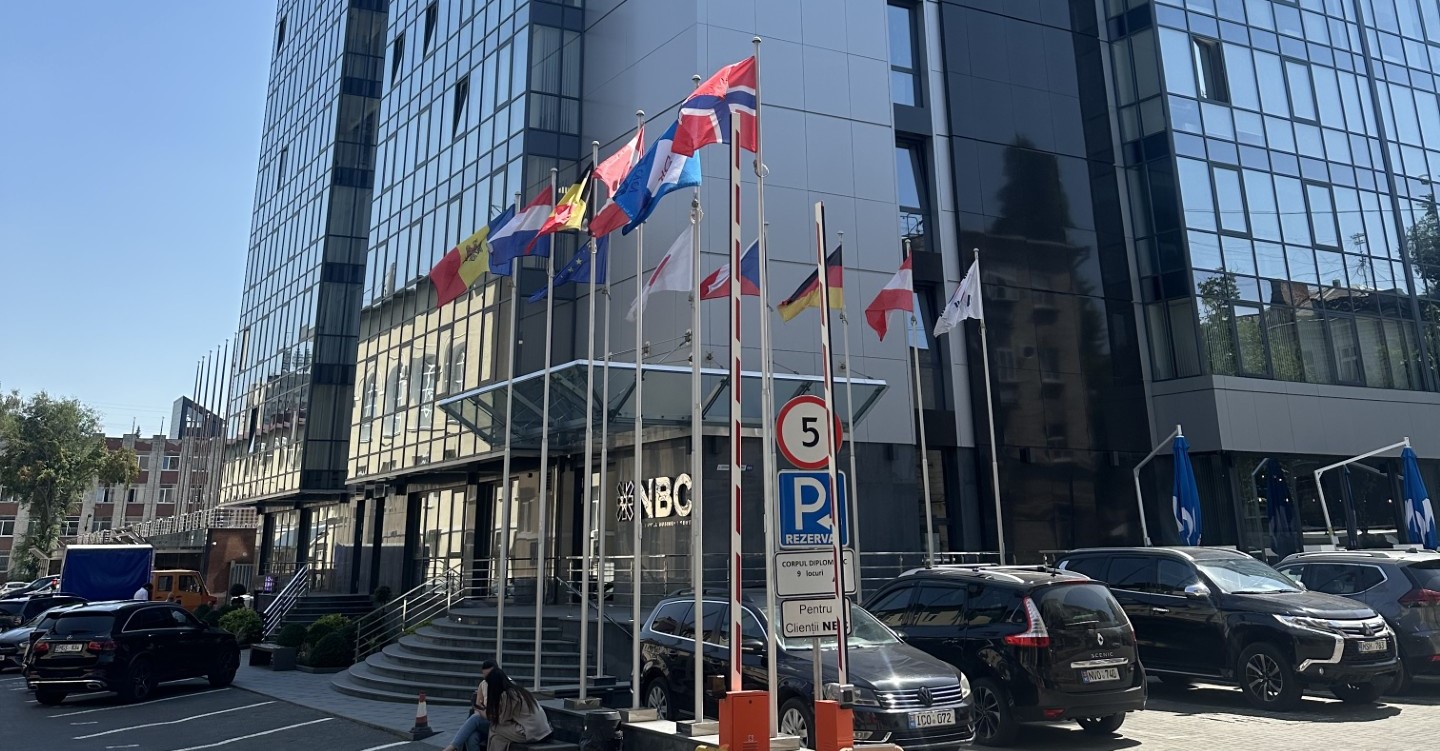 emb.office5.jpg