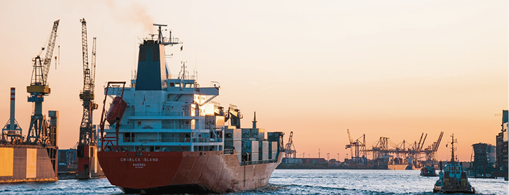 Ship sailing into the sunset - Photo:© Asia Europe Meeting (ASEM) Conference 2018