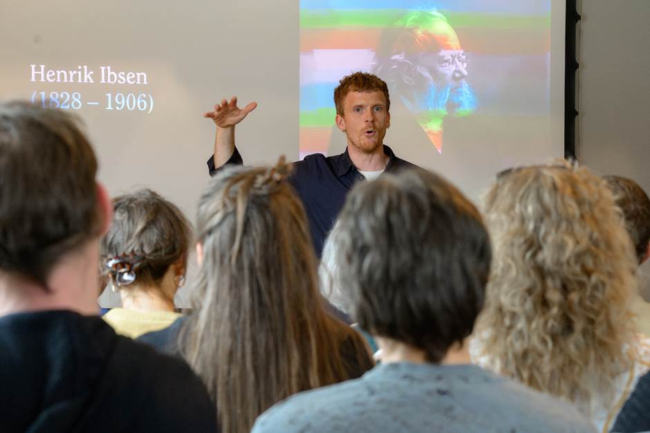 Morten Hee Andersen monolog fra Peer Gynt