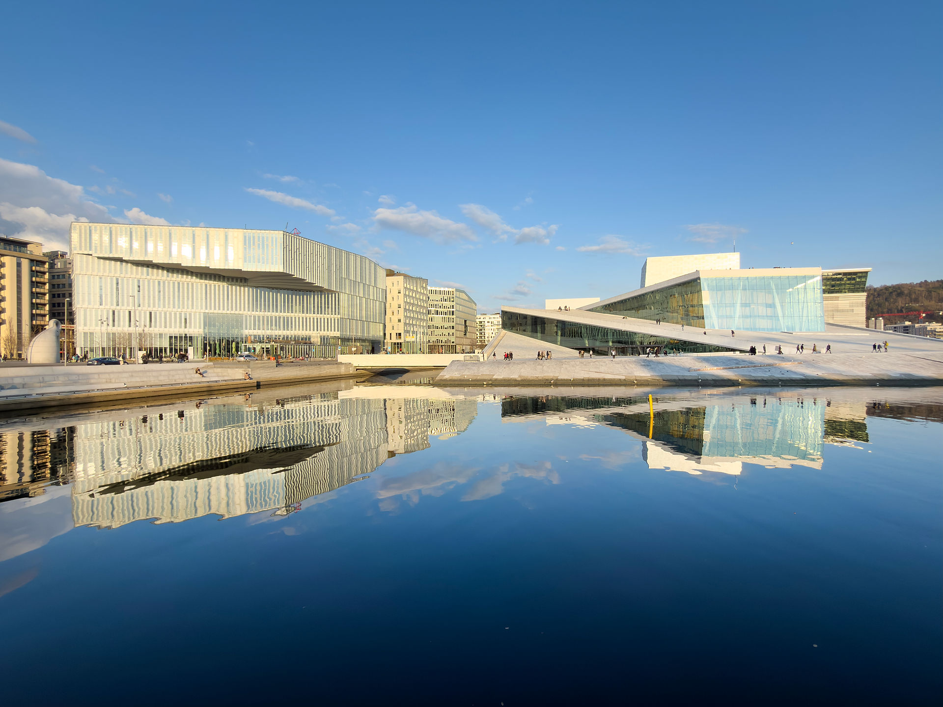 Oslo - The Opera house and Deichman library in Bj&oslash;rvika Photo Christine Baglo_Visitnorway_Christine Baglo_Visitnorway.com.jpg