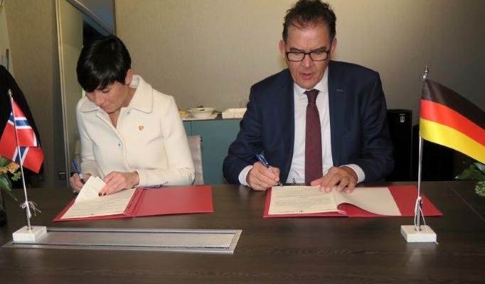 Norway's Foreign Minister Ine Marie Eriksen Søreide and Germany's Federal Minister of Economic Cooperation and Development Gerd Müller. - Photo:Ministry of Foreign Affairs