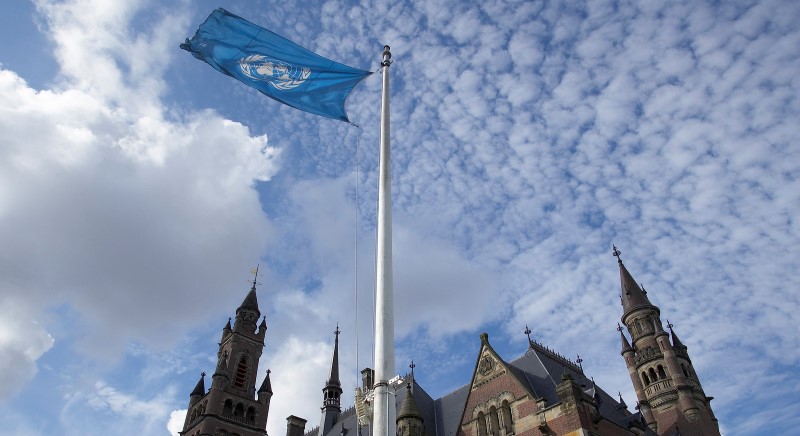 un flag outside hague