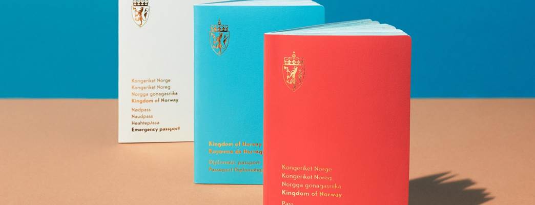 Image of three different types of Norwegian passports