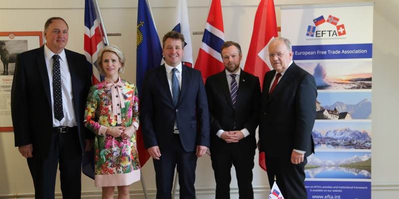 Bilde av EFTA-ministere i Saudakrokur