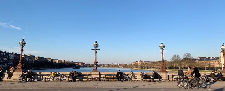 Syklister over Dronning Louises Bro København