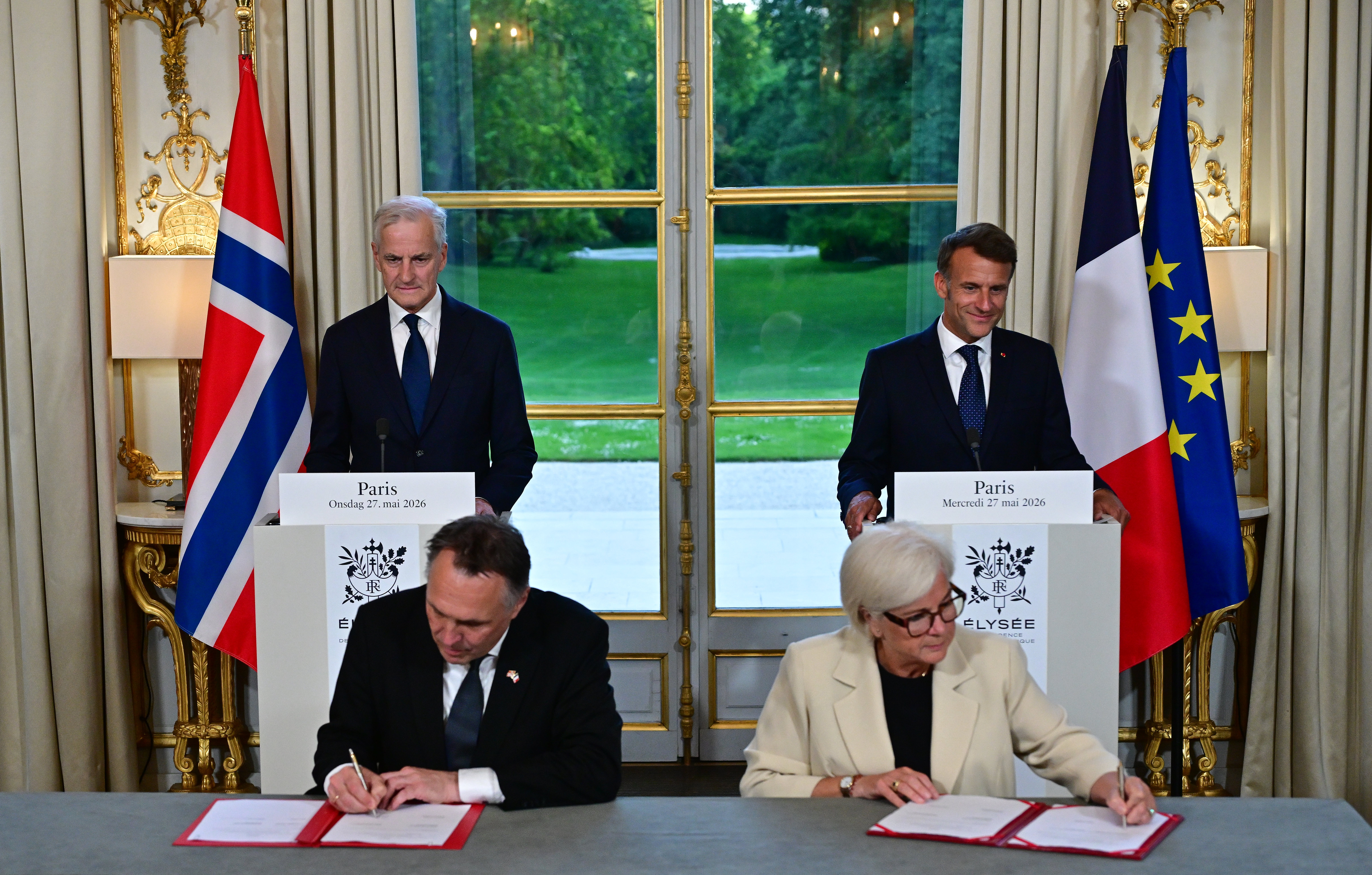 Signature de l'Accord de Narvik à l'Elysée