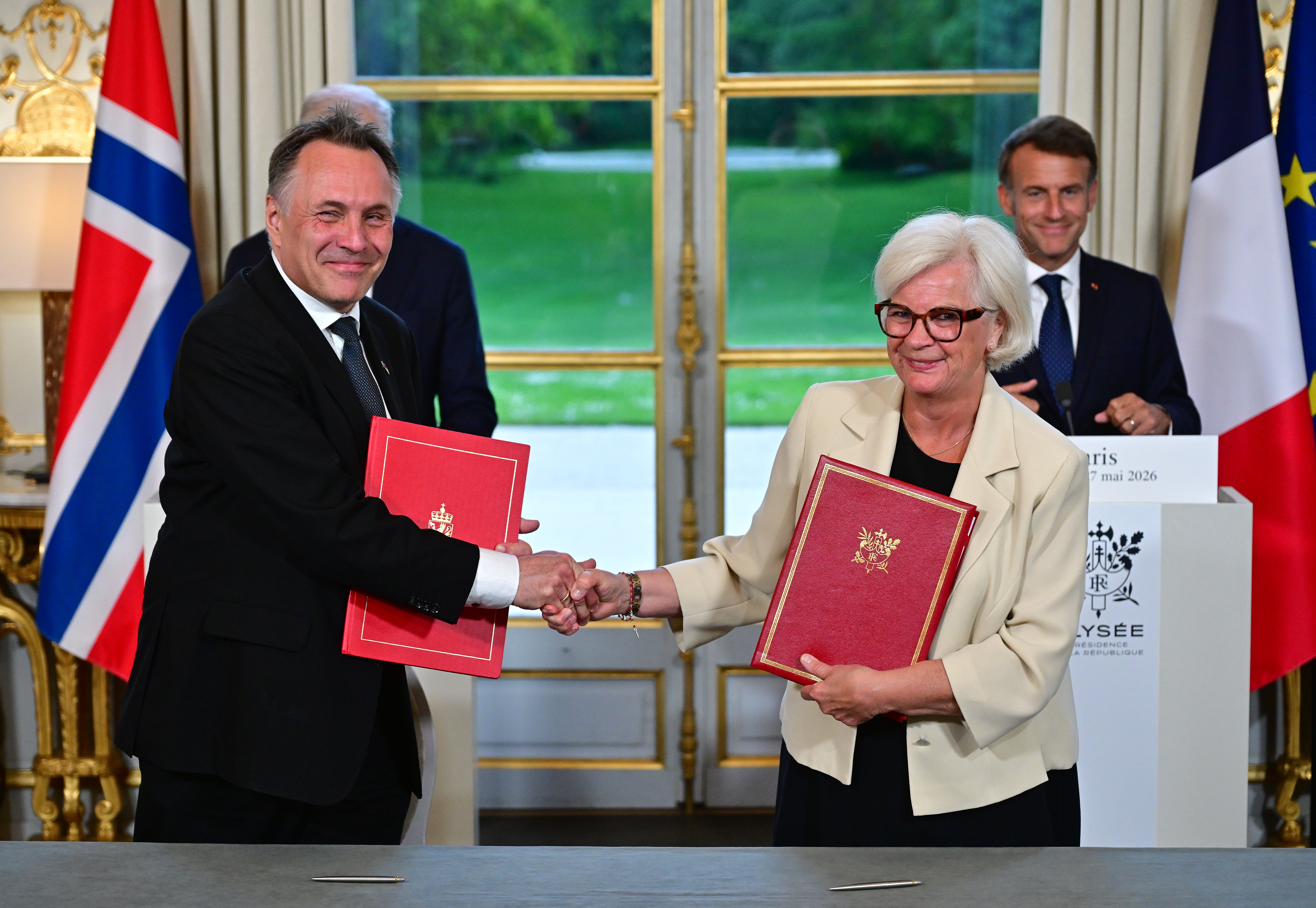 Signature de l'Accord de Narvik par les ministres de la Défense français et norvégien