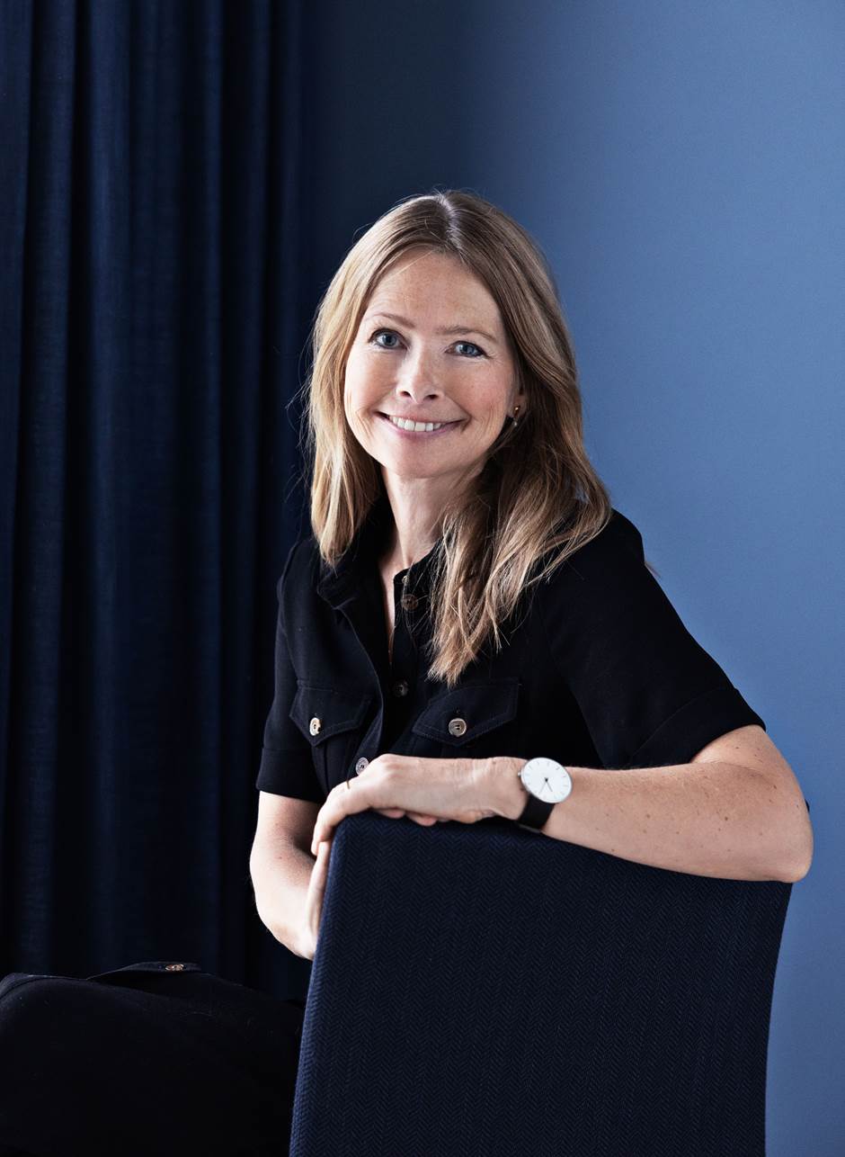 Tone Allers sittende 