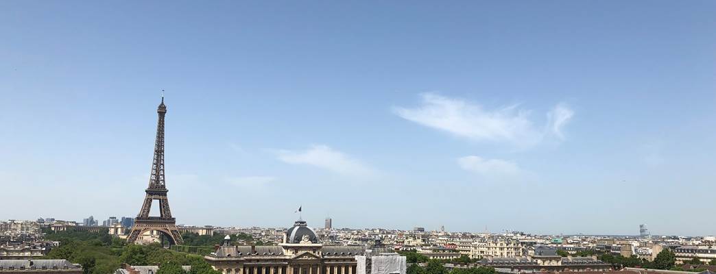 Paris skyline with Eiffel tower and Ecole Militaire - Foto:Hege Klaseie
