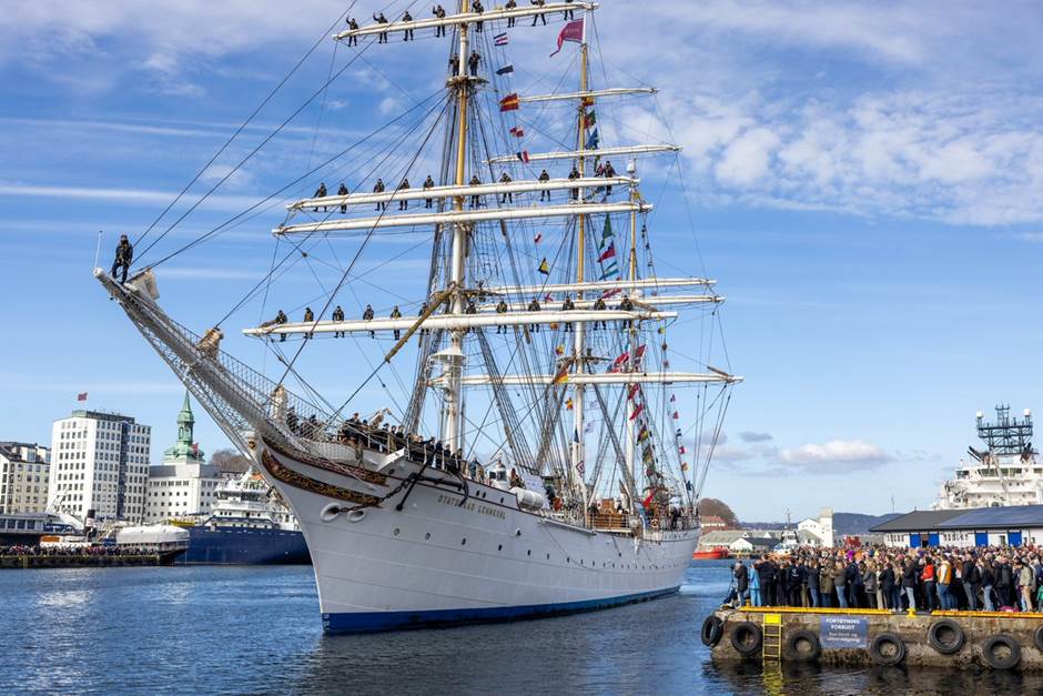 Statsraad Lehmkuhl