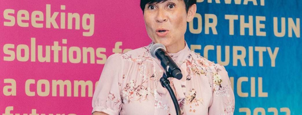 Utenriksminister Ine Eriksen Søreide holder tale under lanseringen.  - Photo:Johannes W. Berg