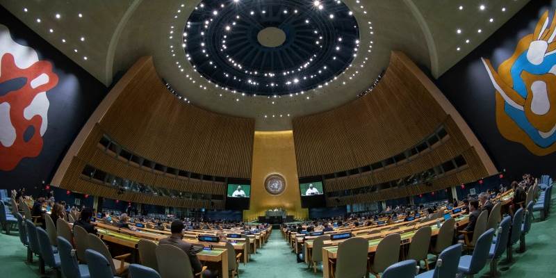 GA Hall - Photo:UN Photo/Cia Pak