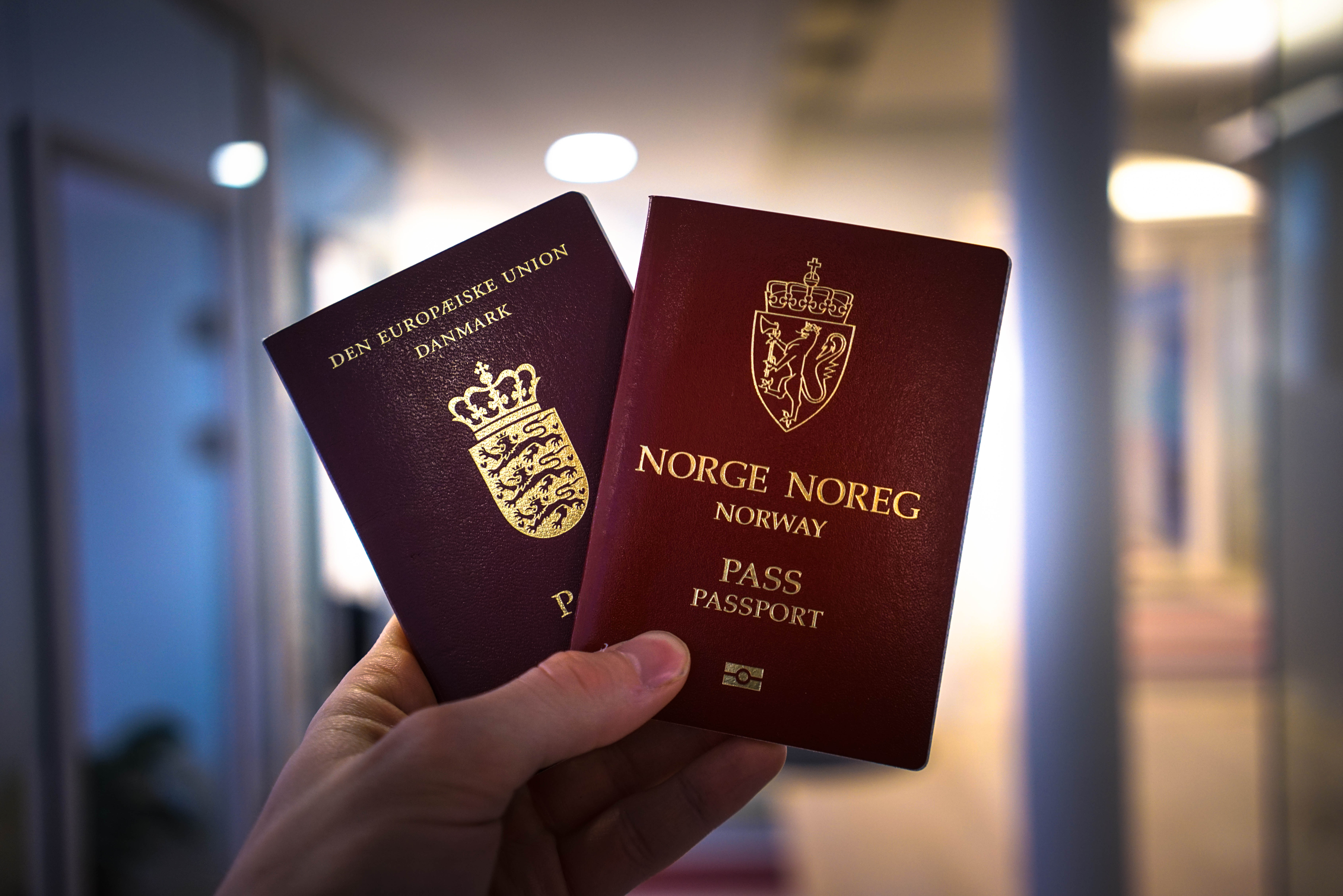 Как получить гражданство норвегии. Гражданство Норвегии. Норвежское гражданство. Паспорт гражданина Норвегии. Двойное гражданство Норвегии.