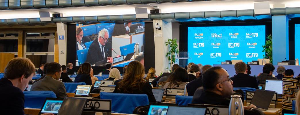 Paul Gulleik Larsen holding statement at FAO's 179th Counsil - Photo:Markus Tonholt Hovland