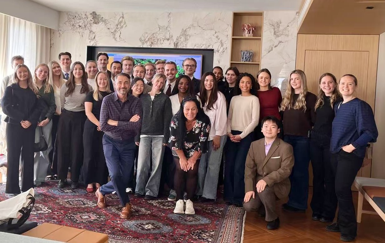 newsletter student christmas.jpeg