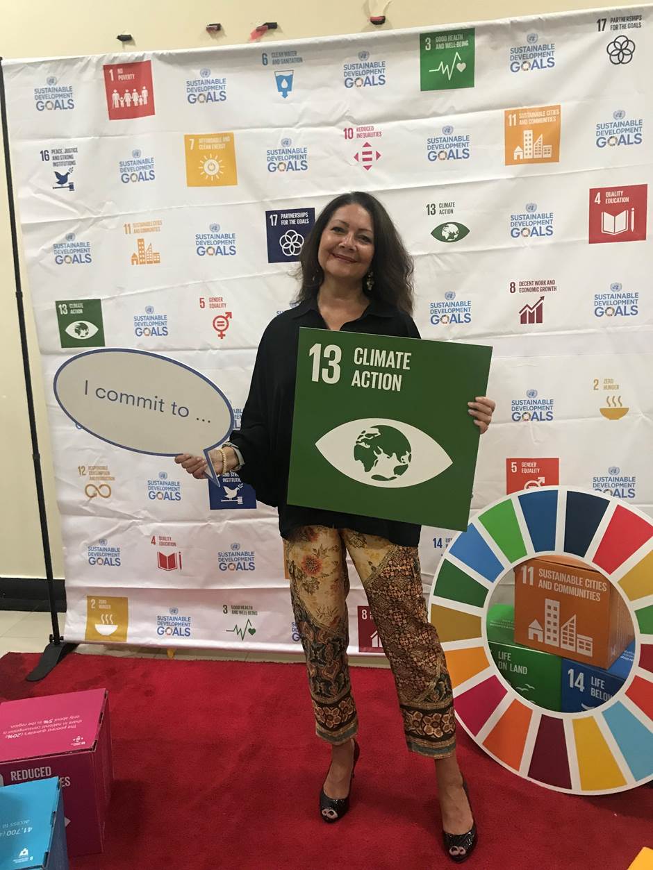 Norway’s Ambassador to Cuba and the Caribbean, Ingrid Mollestad, committing to climate action. Photo: Ragnhild Simenstad