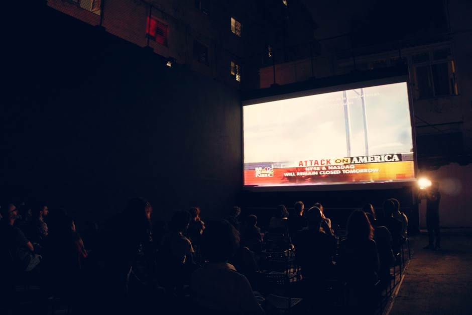 En la inauguración se mostró un video intenso sobre las noticias que salieron en la televisión acerca de los atentados el 11 de septiembre 2001. Foto: Synnøve Vereide