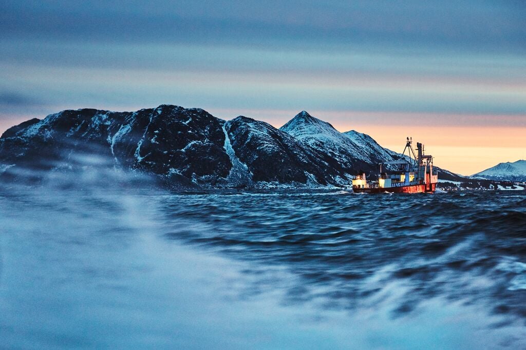 medium-Ålesund fishing boat-@Andreas Kleiberg.jpg
